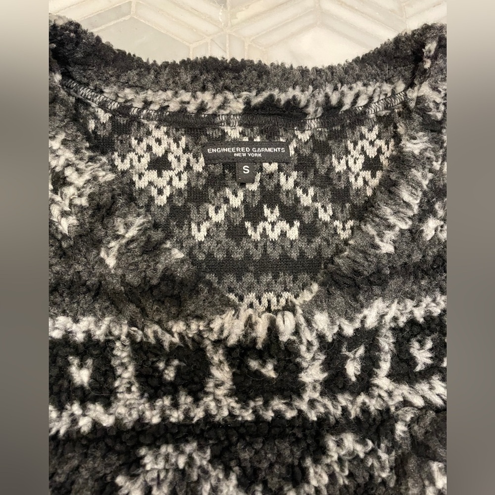 Engineered Garments Geometric Fairisle Fuzzy Faux Sherpa Fleece Short 1/2 Sleeve - Picture 4 of 7